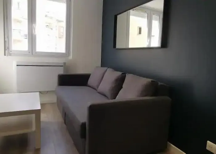 App 13 Mulhouse centre , 4 personnes